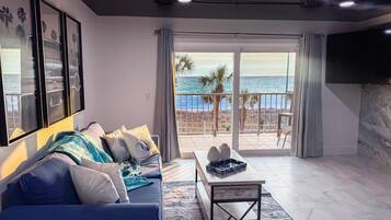 Condo, 1 King Bed with Sofa bed (The Summit 306) | Living area