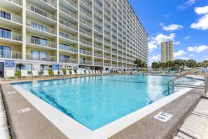 Appart'hôtel, 1 très grand lit et 1 canapé-lit (The Summit 626) | Piscine