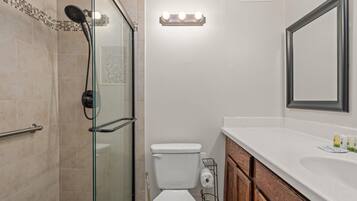 Studio, 2 queensize-senger (Top Of The Gulf 111 ) | Bad | Håndklær