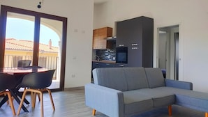 Apartemen, 2 kamar tidur, balkon, pemandangan kebun | Area keluarga
