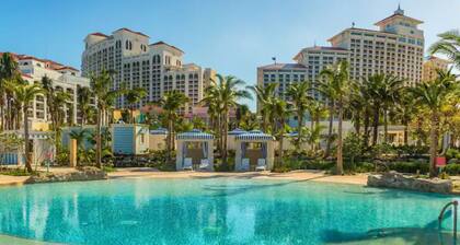 COMPLimentary CAR Incl! BEST PRICE! Casa Verde!