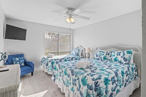 2 bedrooms, iron/ironing board, free WiFi, bed sheets