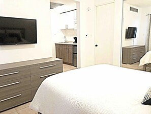 1 bedroom, iron/ironing board, WiFi, bed sheets