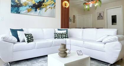 Delightful 3-bedroom apartment with AC and WiFi in San Salvador