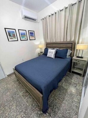 2 bedrooms, iron/ironing board, WiFi, bed sheets - La_ Casita_Astacio. (Cabo Rojo)