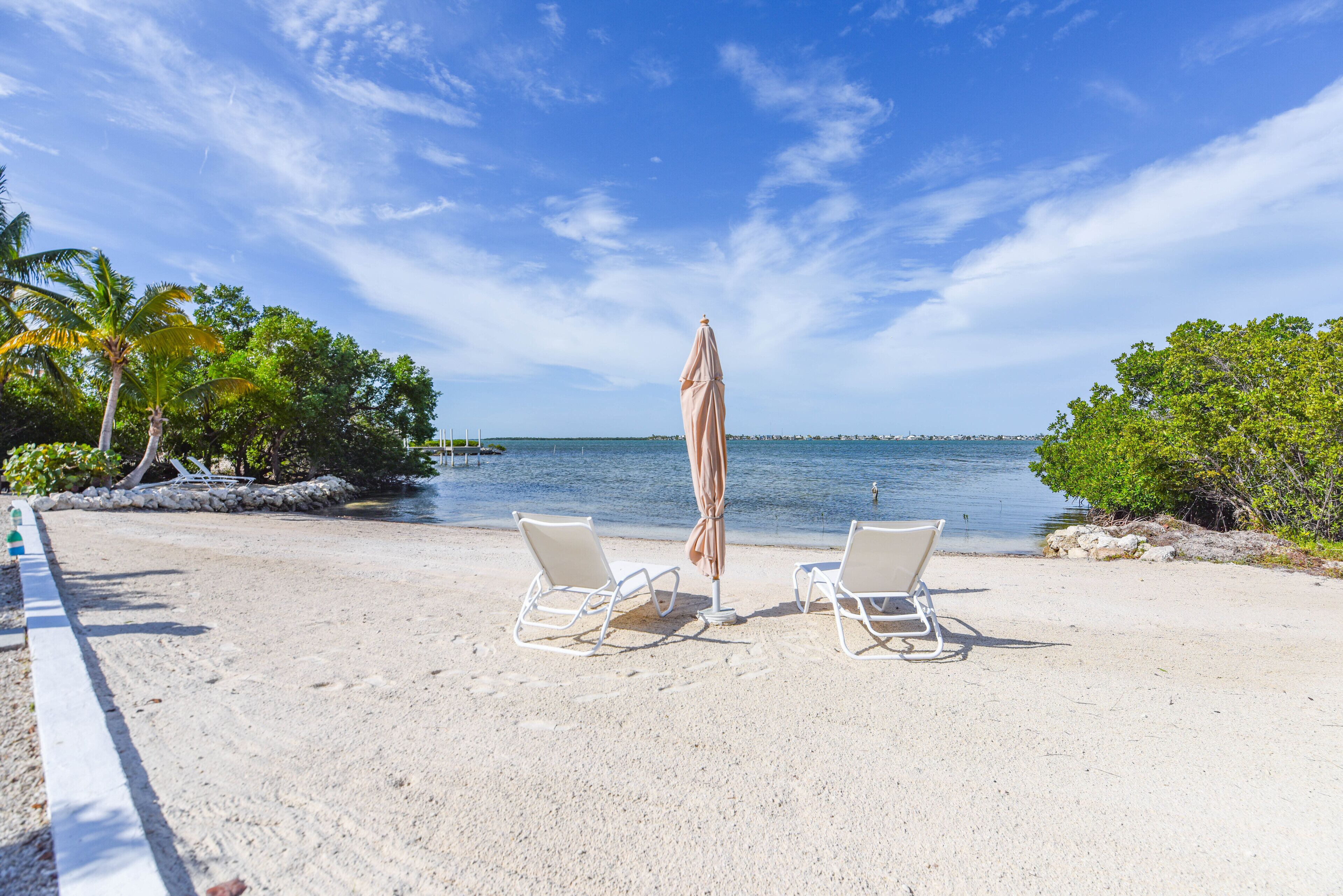 Open Water with Private Beach!! 