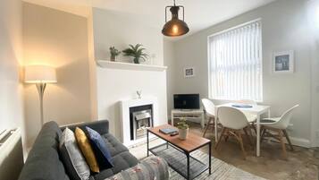 House | 3 bedrooms, bed sheets