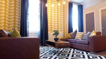 Apartment | 1 bedroom, desk, soundproofing, iron/ironing board