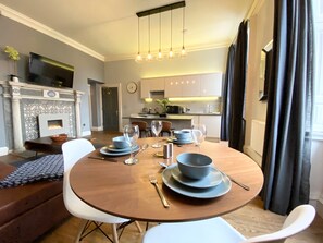 House | 1 bedroom - Claremont The Waterhouse (Leeds)