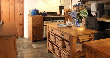 Summerhill Cottage Windermere The Lake District