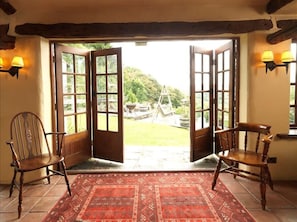 Maison | 4 chambres, bureau, fer et planche à repasser