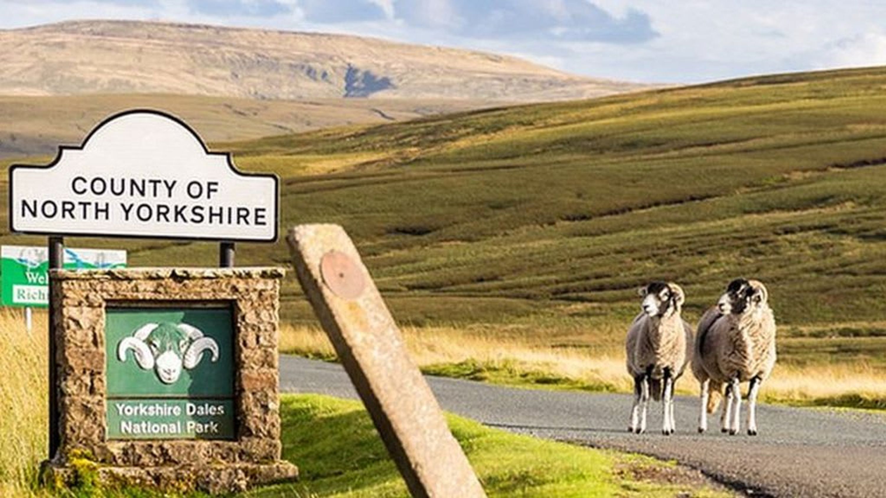 A sign for the County of North Yorkshire and Yorkshire Dales National Park.