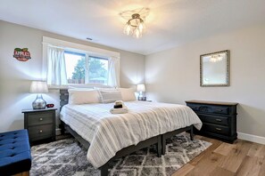 2 間睡房、熨斗/熨衫板、Wi-Fi、床單