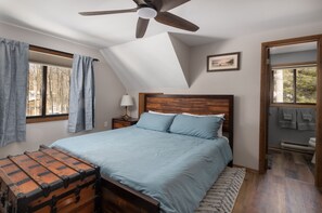 3 slaapkamers, een bureau, reisbedje, gratis wifi