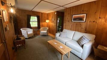 Comfort Cabin | Living area