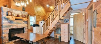 Cozy Hayward Moose Lake Getaway