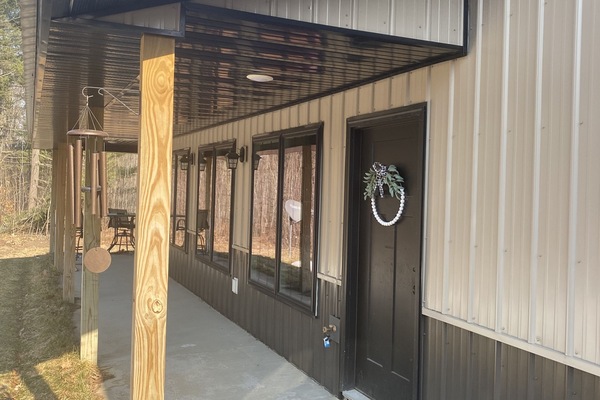 Wrap around patio entry