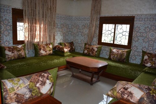 ozoudhighstadingapparetementnumber3