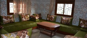 ozoudhighstadingapparetementnumber3