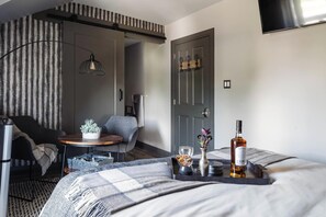Chambre Supérieure | Décoration personnalisée, ameublement personnalisé, Wi-Fi gratuit