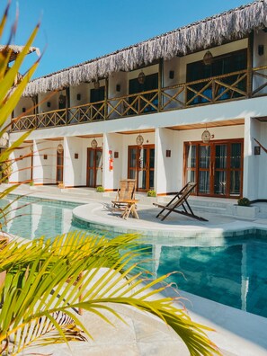 Outdoor pool - Pousada Velho Chico (Amontada)