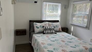 1 habitación, wifi y ropa de cama