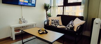 Pretty Apartment Next to Metro U3