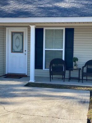 Exterior detail - “Wine Down” in our beautiful wine themed townhome.
(Ponchatoula)