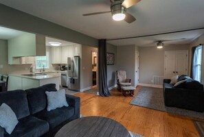 Smart TV, DVD player, video library