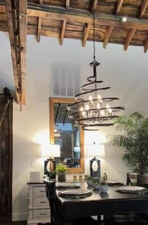 Dining - Whole house: BEST location! (Madison)