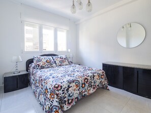 3 Schlafzimmer, Bügeleisen/Bügelbrett, kostenloses WLAN, Bettwäsche