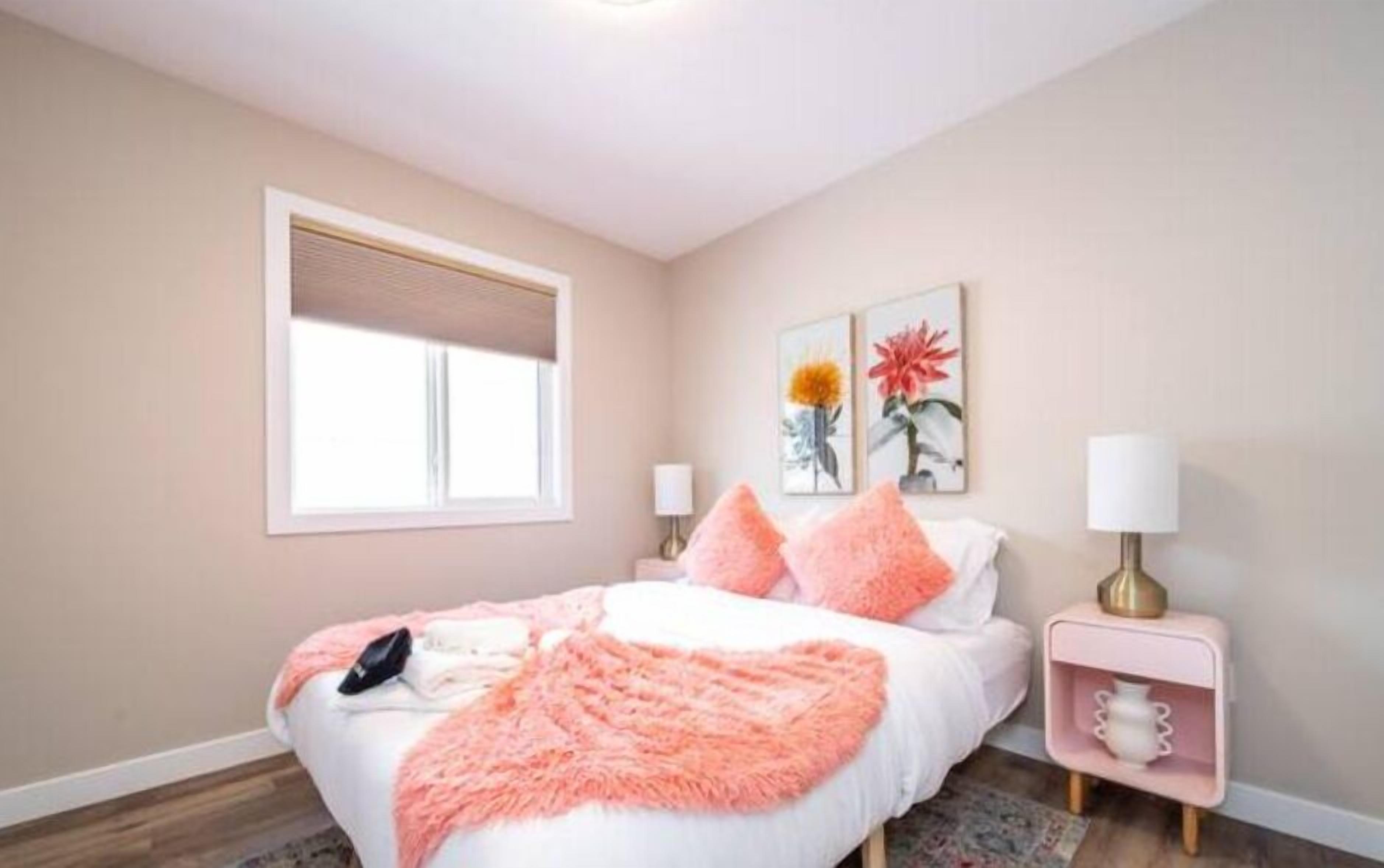 2 chambres, fer et planche à repasser, lit parapluie, Wi-Fi gratuit