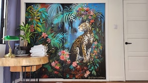 1 bedroom, individually decorated, individually furnished, desk