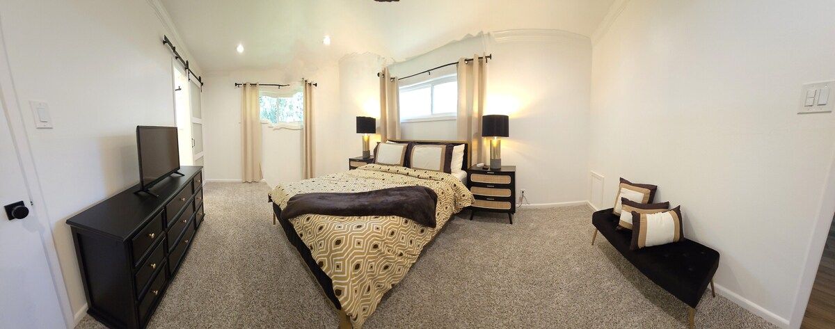 Photo 20 of Polished Home Near Central/Galleria/NRG/Med Ctr