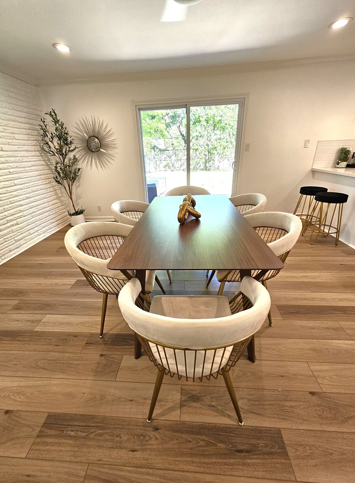 Photo 8 of Polished Home Near Central/Galleria/NRG/Med Ctr