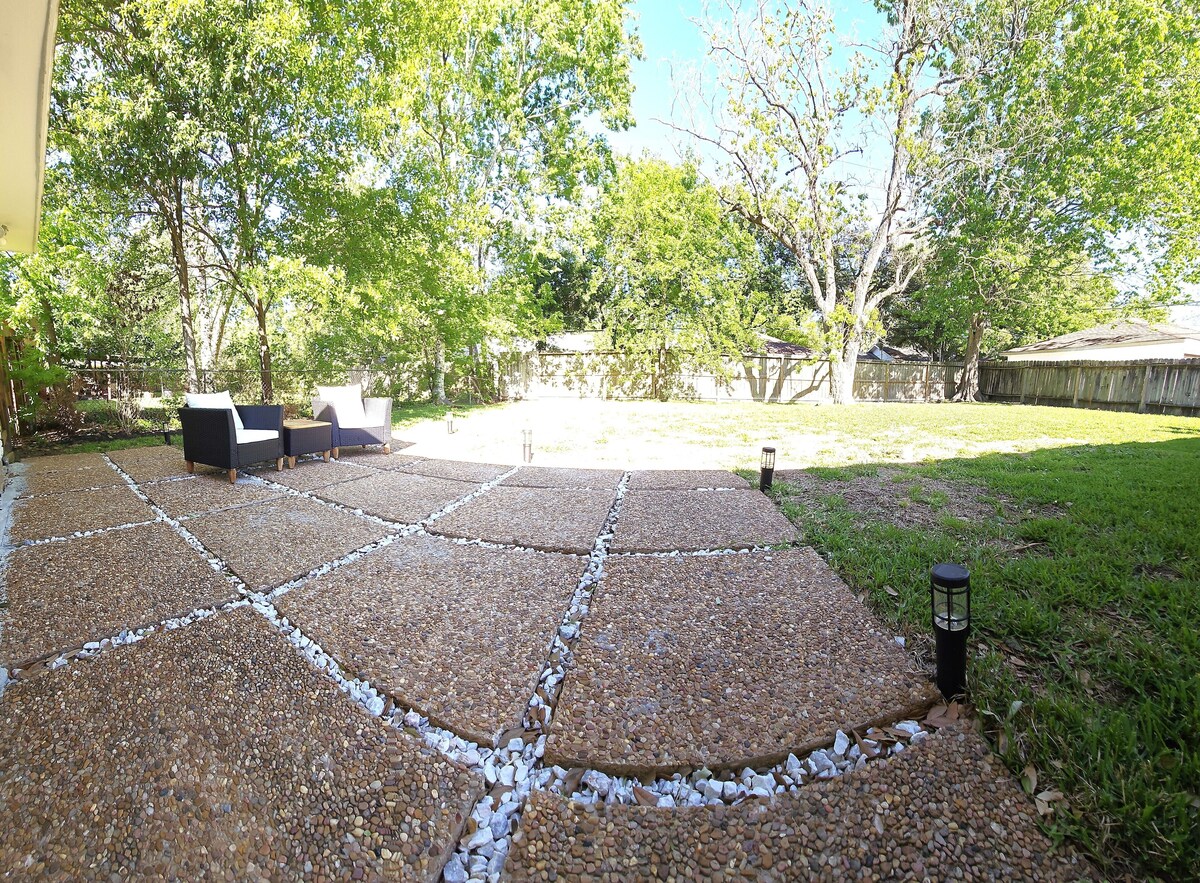Photo 23 of Polished Home Near Central/Galleria/NRG/Med Ctr