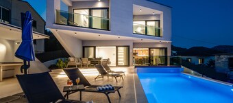 Villa Summer side (Central Dalmatia - Marina)