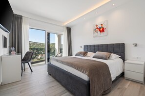 5 habitaciones y acceso a internet 