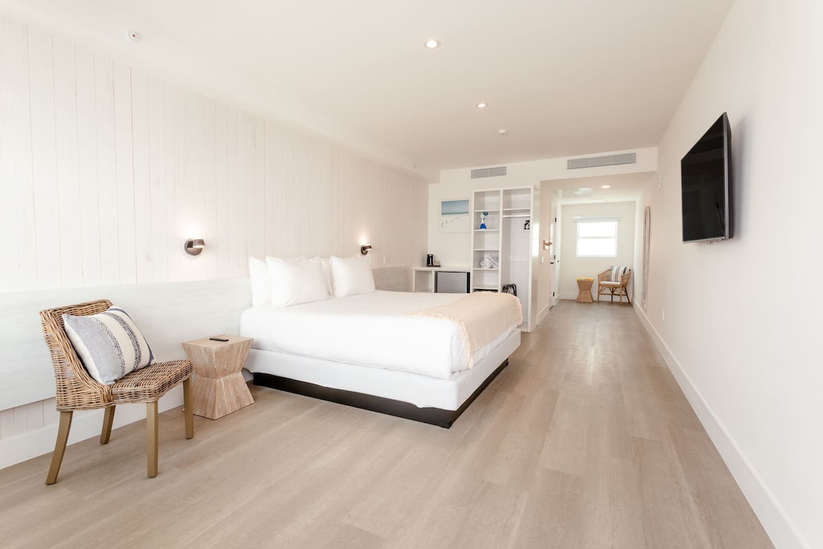 1 bedroom, in-room safe, laptop workspace, free WiFi