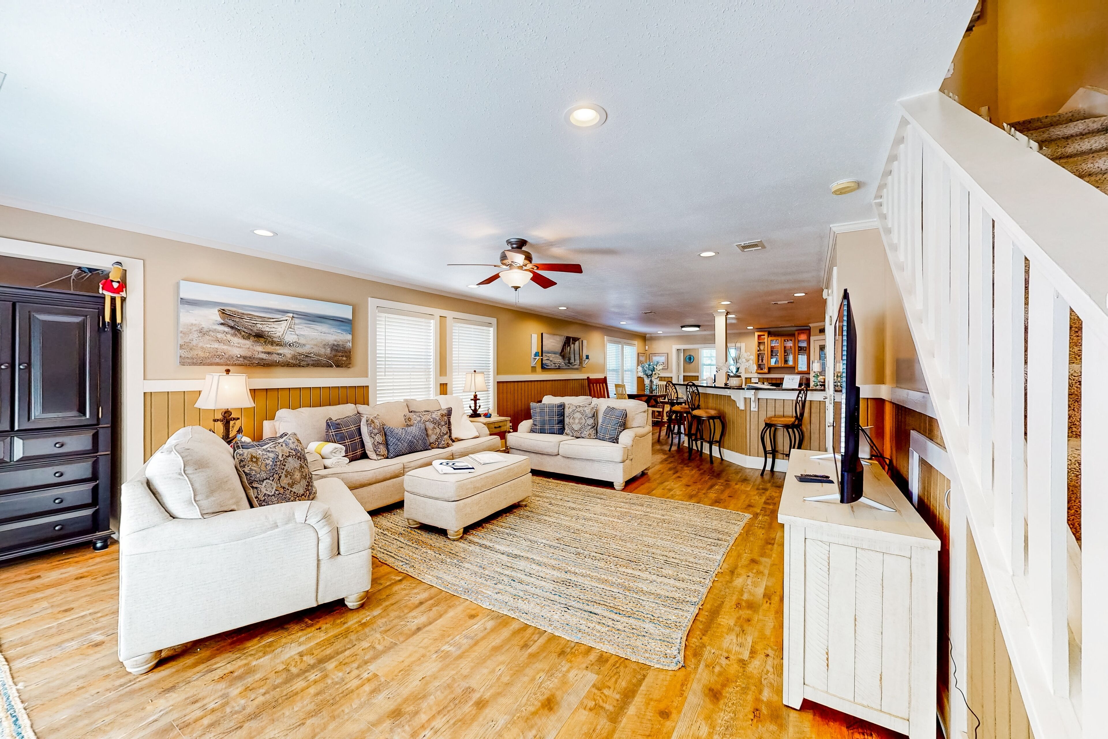 Superb coastal retreat with balcony, games, & sunlit patio - near beaches & pier