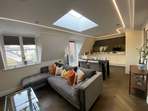 Luxury penthouse in Winchester