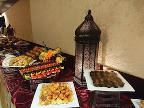 Tägliches einheimisches Frühstück gegen Gebühr