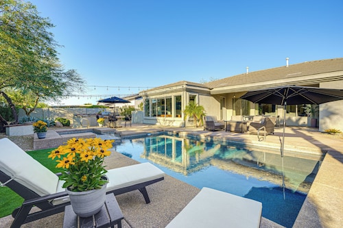 Family Getaway w/ Outdoor Oasis in Goodyear!