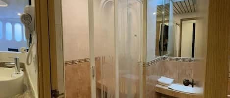 Kamar mandi