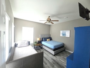 3 bedrooms, WiFi, bed sheets