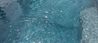 Golf home with waterfront view, beautiful pool, near country club and beaches 