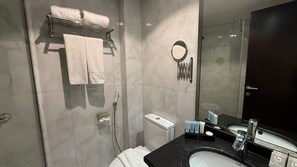 Deluxe-Doppelzimmer | Badezimmer