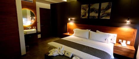 Elite kamer, 1 kingsize bed | 1 slaapkamer, een kluis op de kamer, verduisterende gordijnen