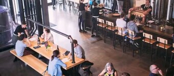 NEW - Mountain Chic Escape - Whyte Ave - Netflix - Clean!
