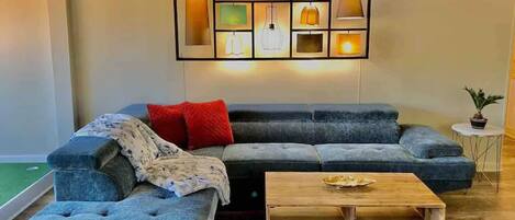 Smart TV, books, computer monitors